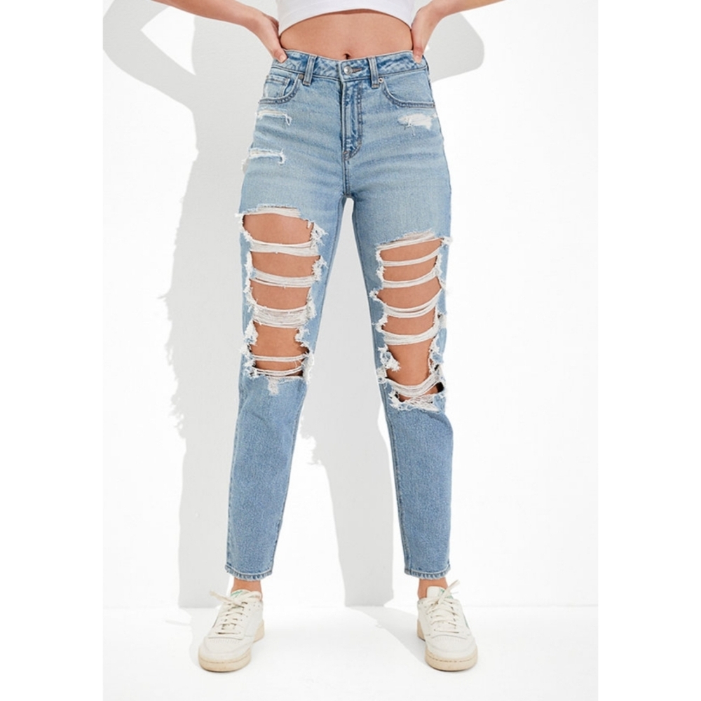 American eagle mom jean distressed womens size 6 medium wash
